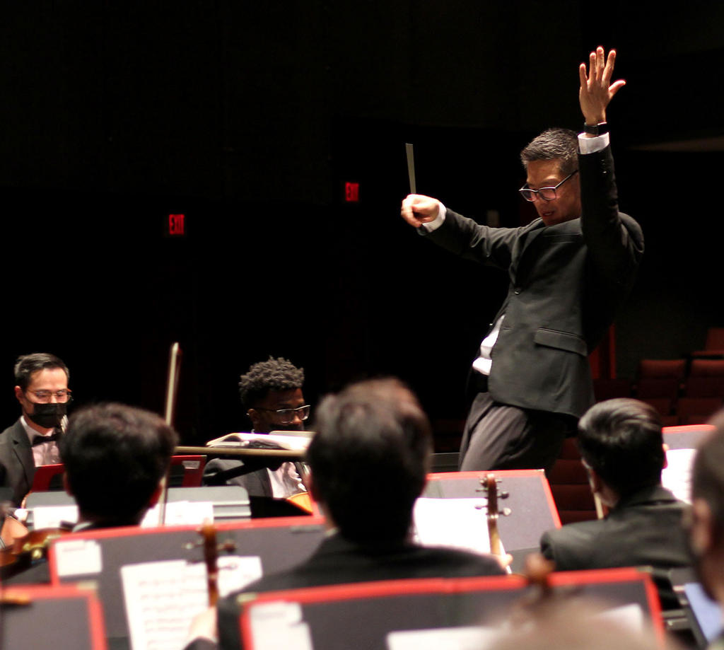 Mason Symphony Orchestra - Soo Han conducting