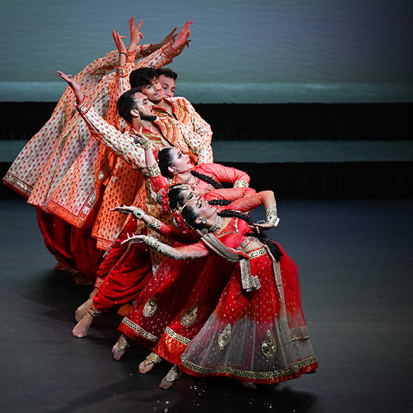 Rhythm India dancers