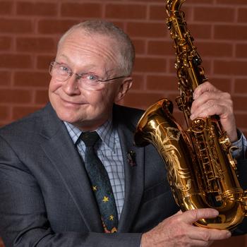 Saxophonist Jim Carroll joins Metropolitan Jazz Orchestra at the Center on April 8.