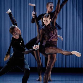 Les Grands Ballets Canadiens